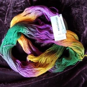100% Merino wool knitting yarn